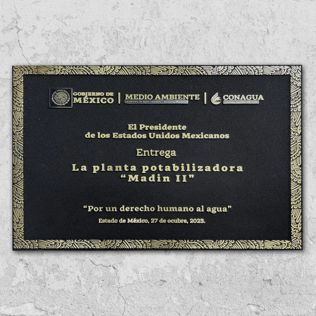Placas conmemorativas