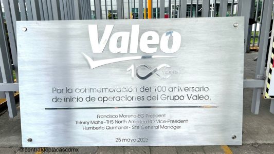 placas de bronce grabadas